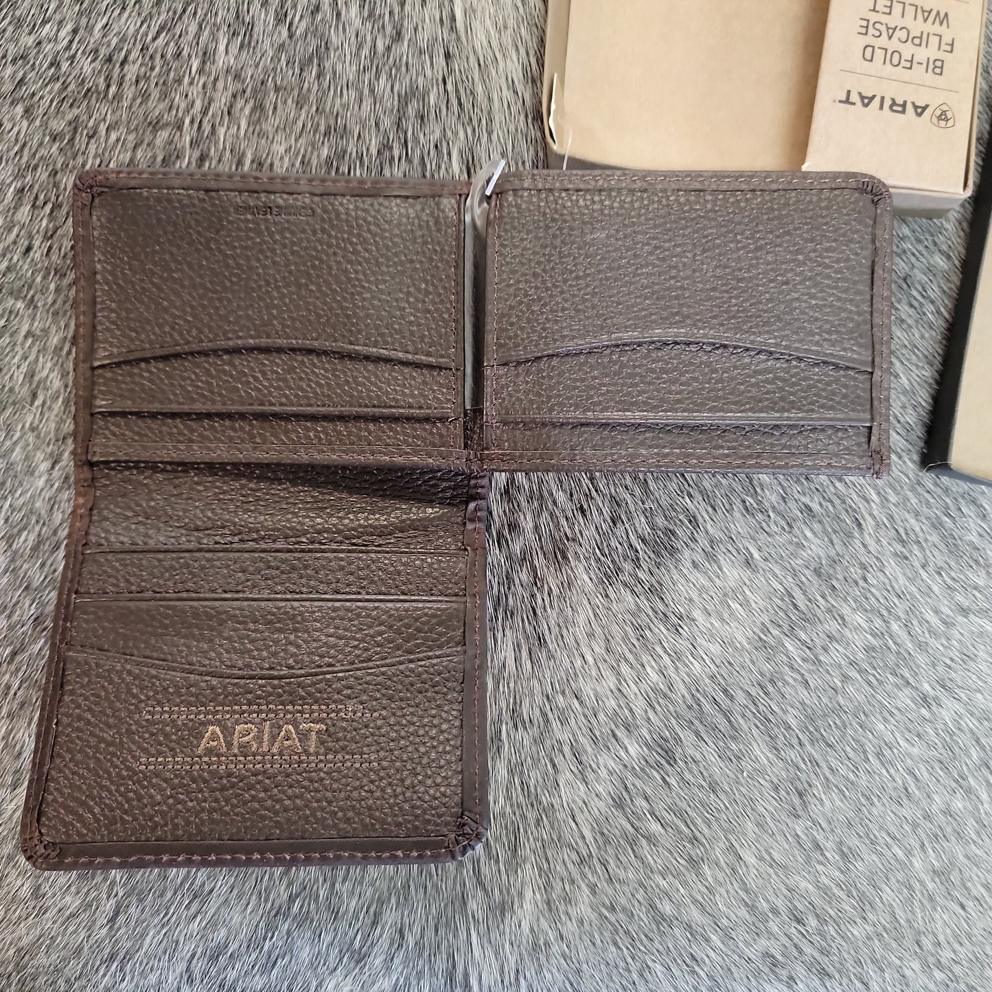 Mens Ariat Bi-Fold Wallet-Dark Brown