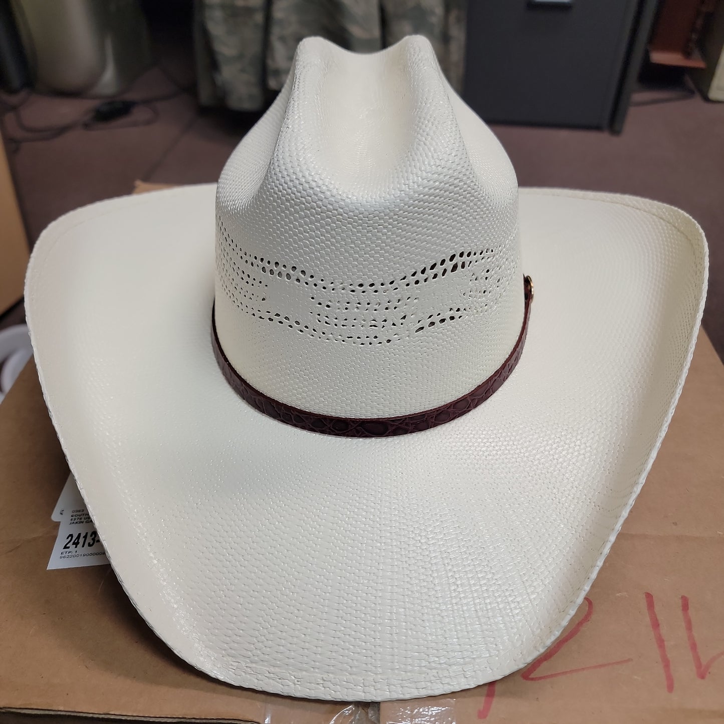 Turner Bangora Hat-canvas : 6 7/8. 1070