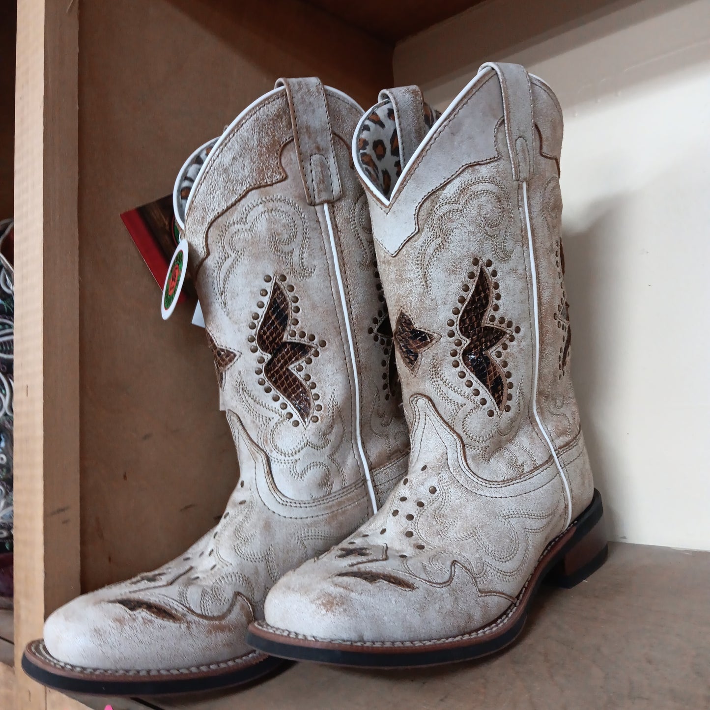 Boots - Ladies DanPost Spellbou-Cheetah :