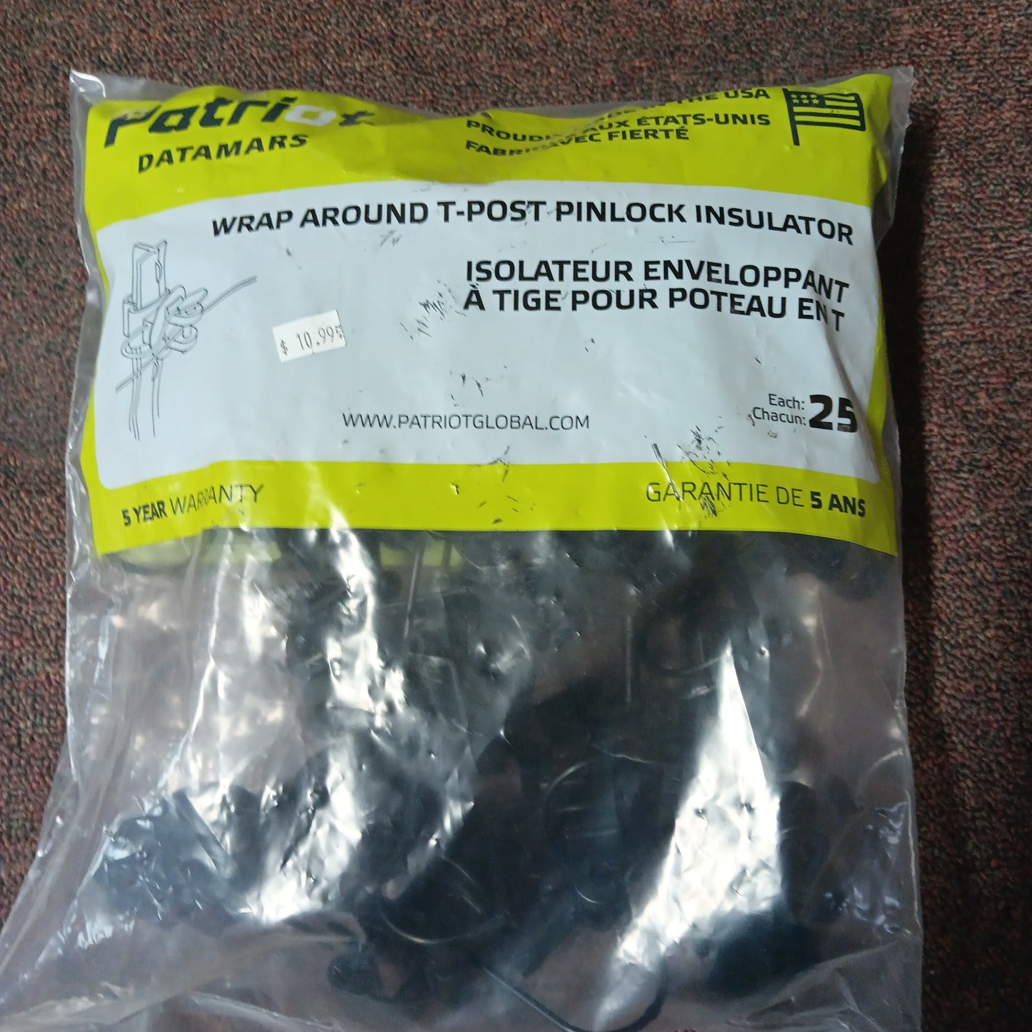 Wrap around T-post pinlock insulator
