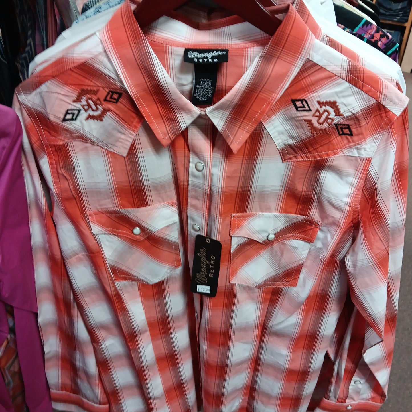 WOMENS WRANGLER SHIRT-ORANGE