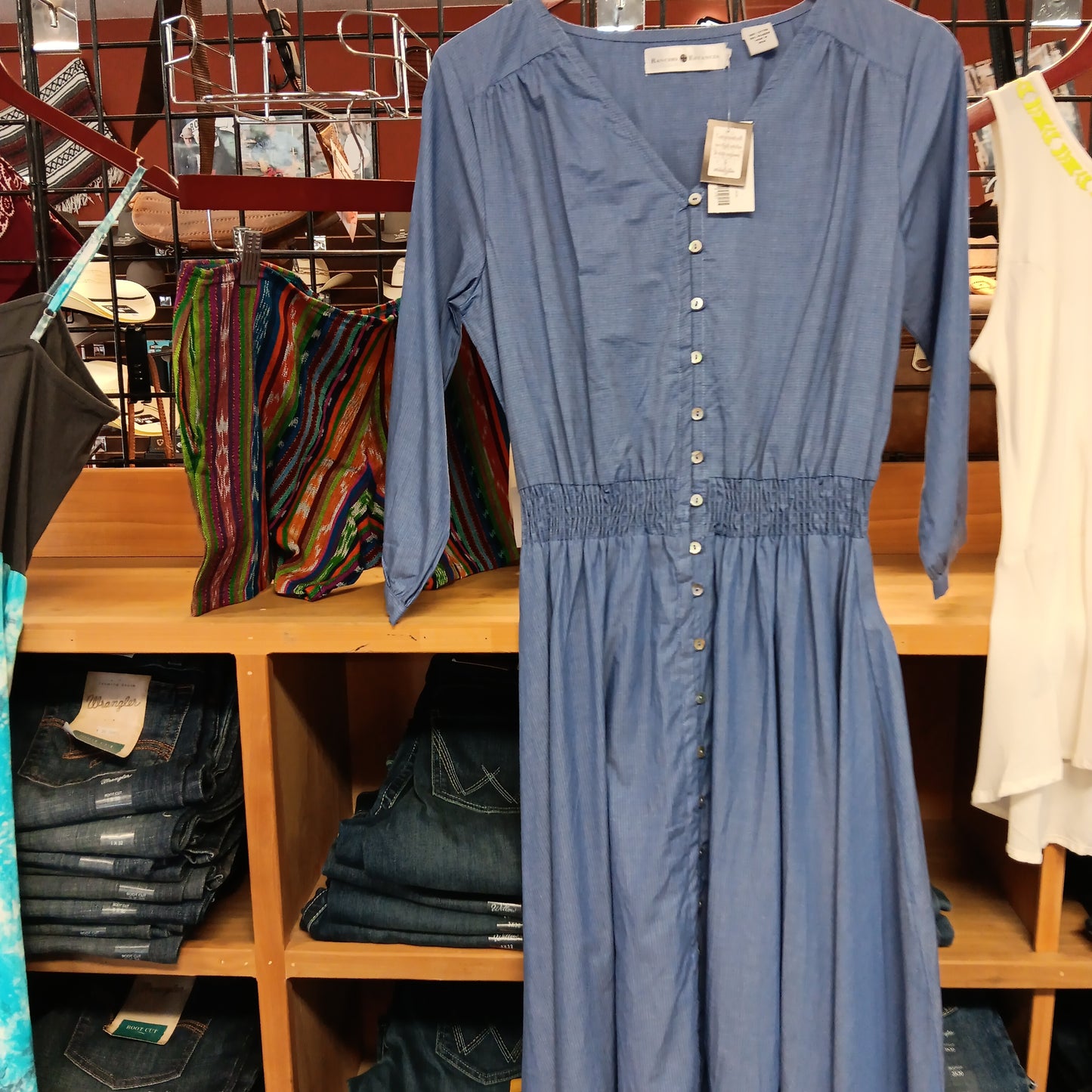Women's resistol shirts