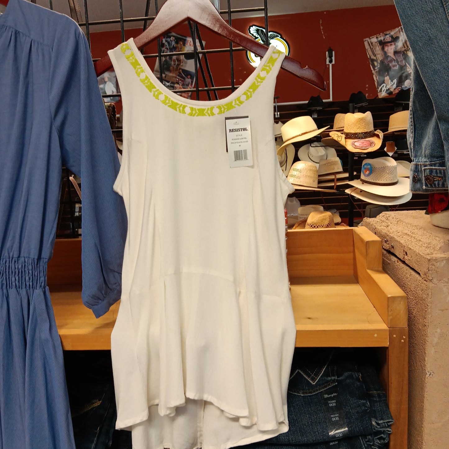 Women's resistol shirts