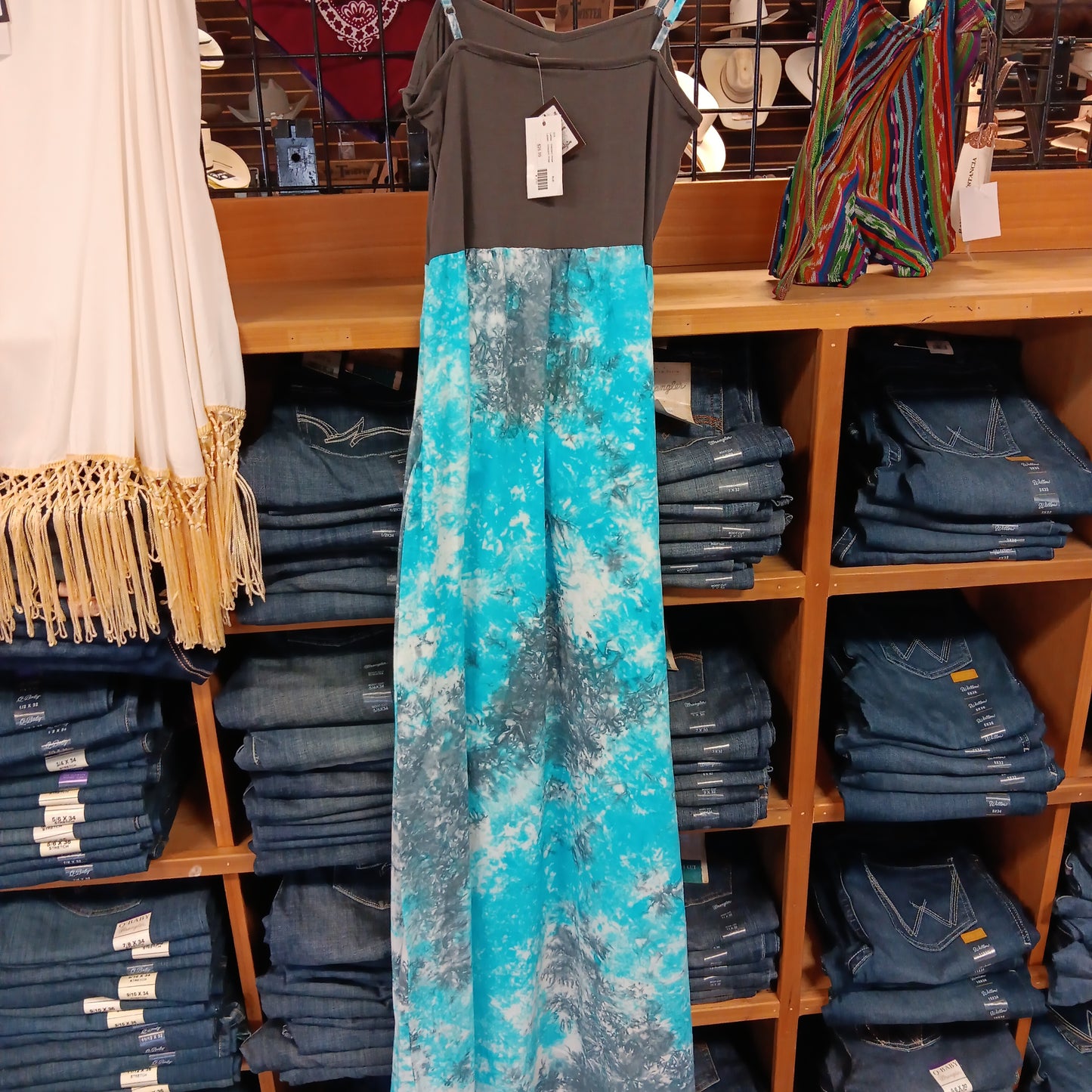 Women's resistol shirts