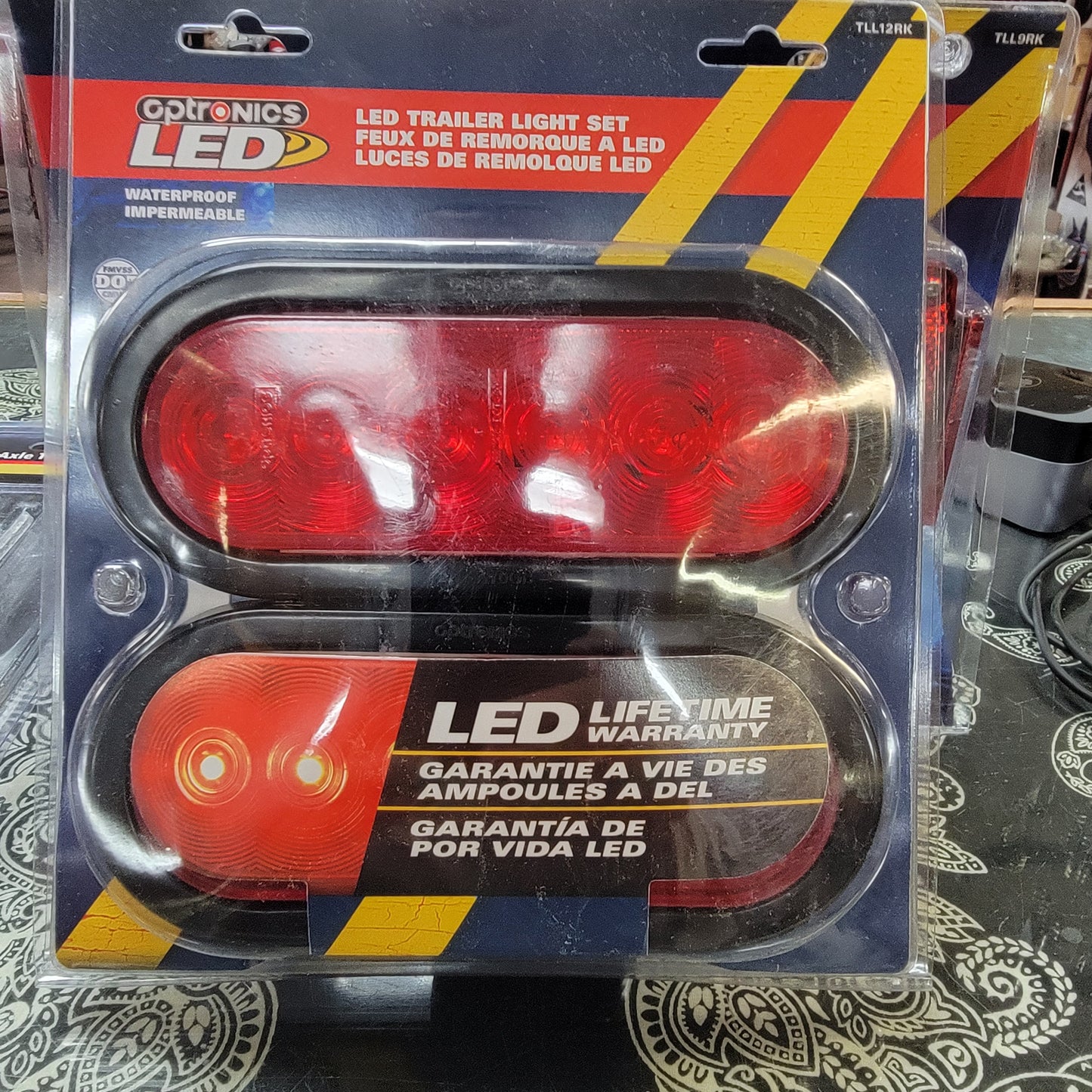 Optronics tail light kit LED