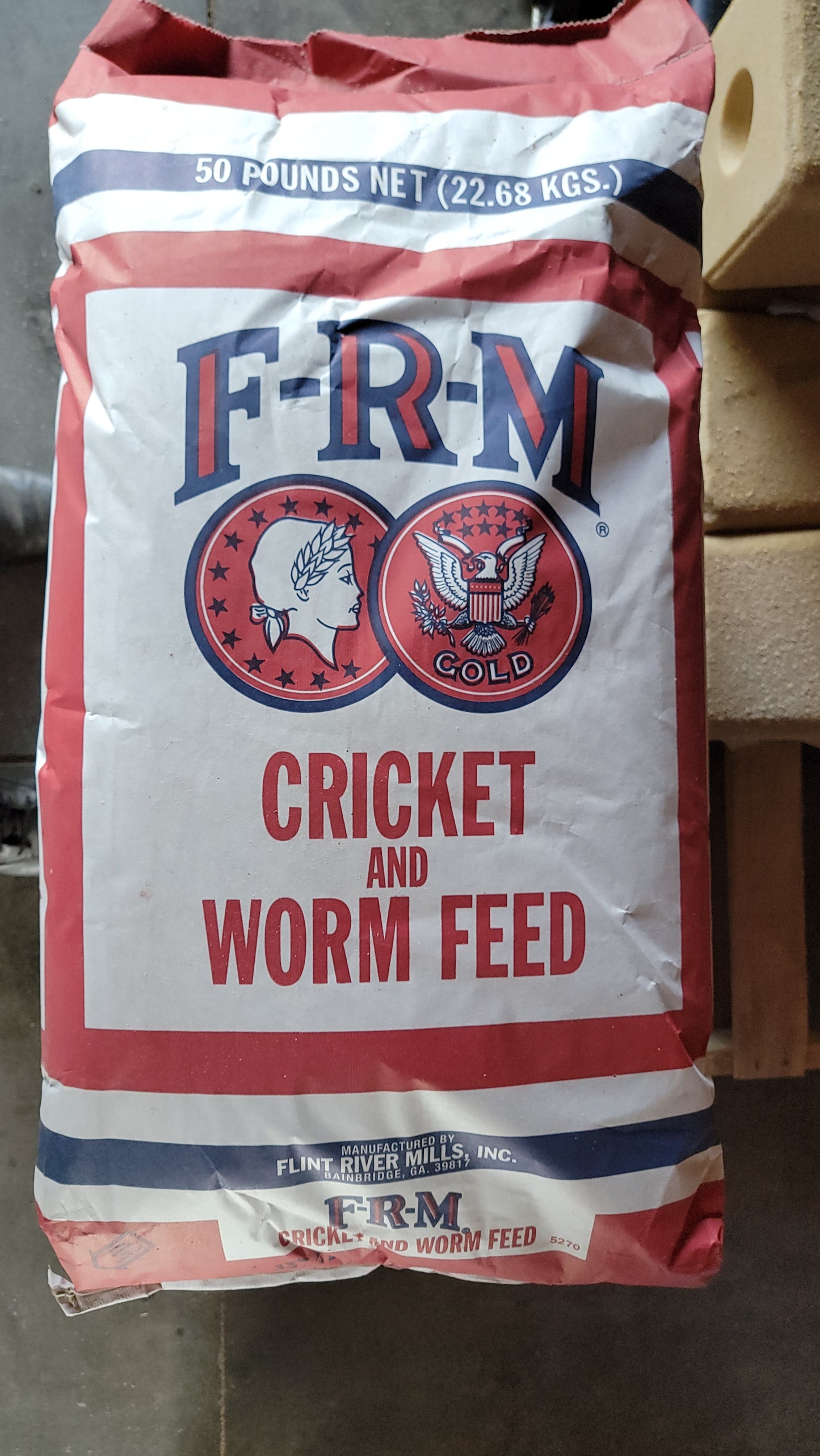 FRM Worm and Cricket food