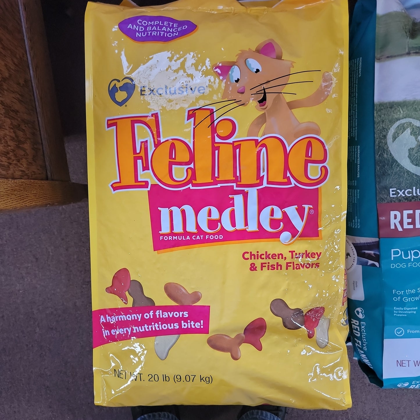 Purina Feline Medley Cat Food-20#
