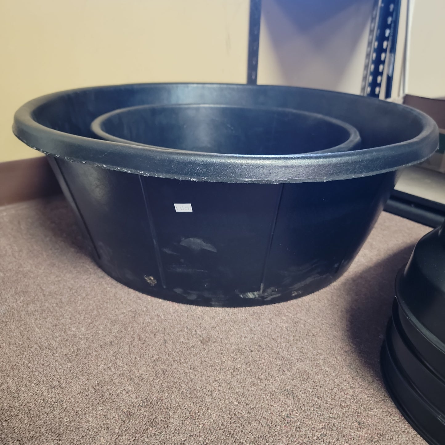 15 Gal Rubber tub-black : 15gal