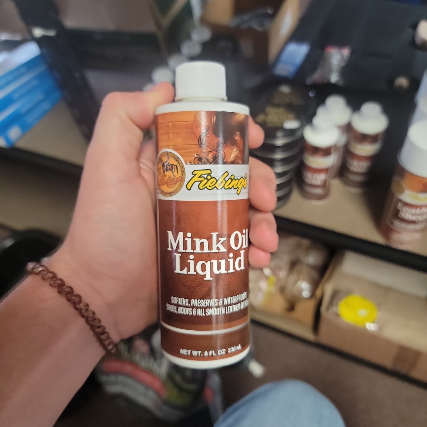 Mink Oil Liquid-brown : 8 oz