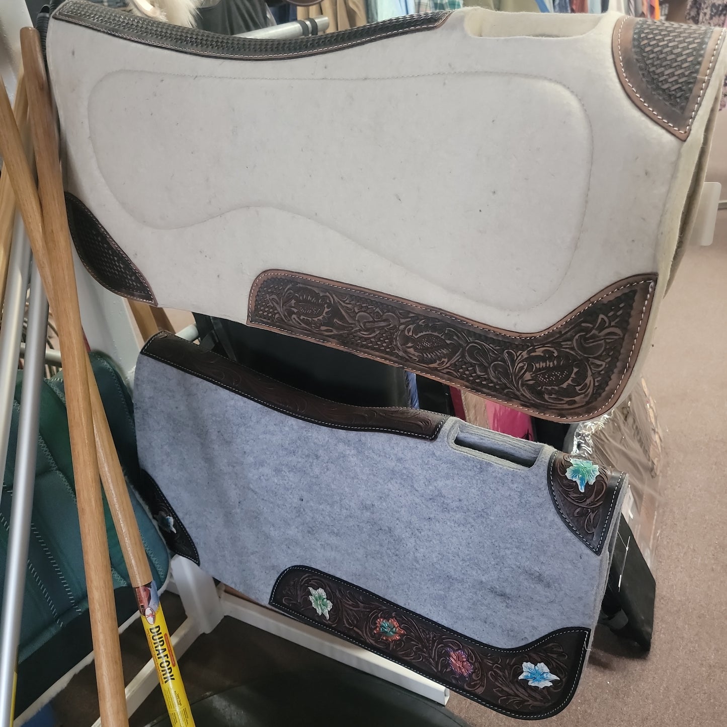 Teskey Saddle pad-white