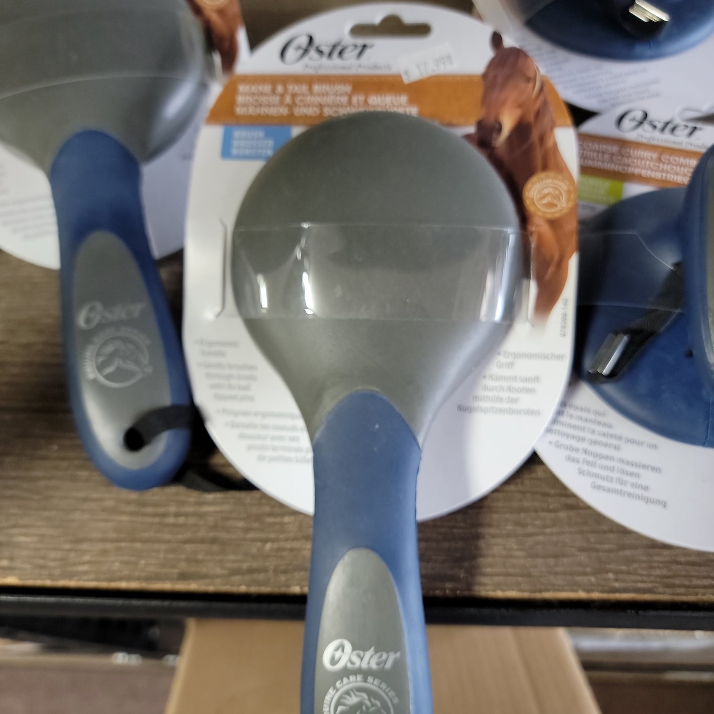 MANE & TAIL BRUSH-BLUE/GREY