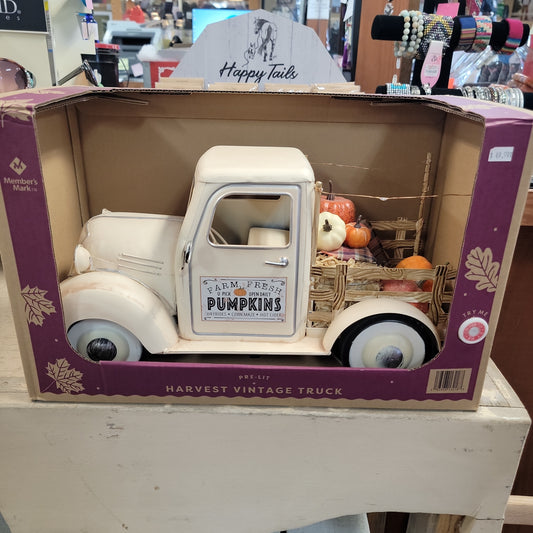 Vintage truck-Cream