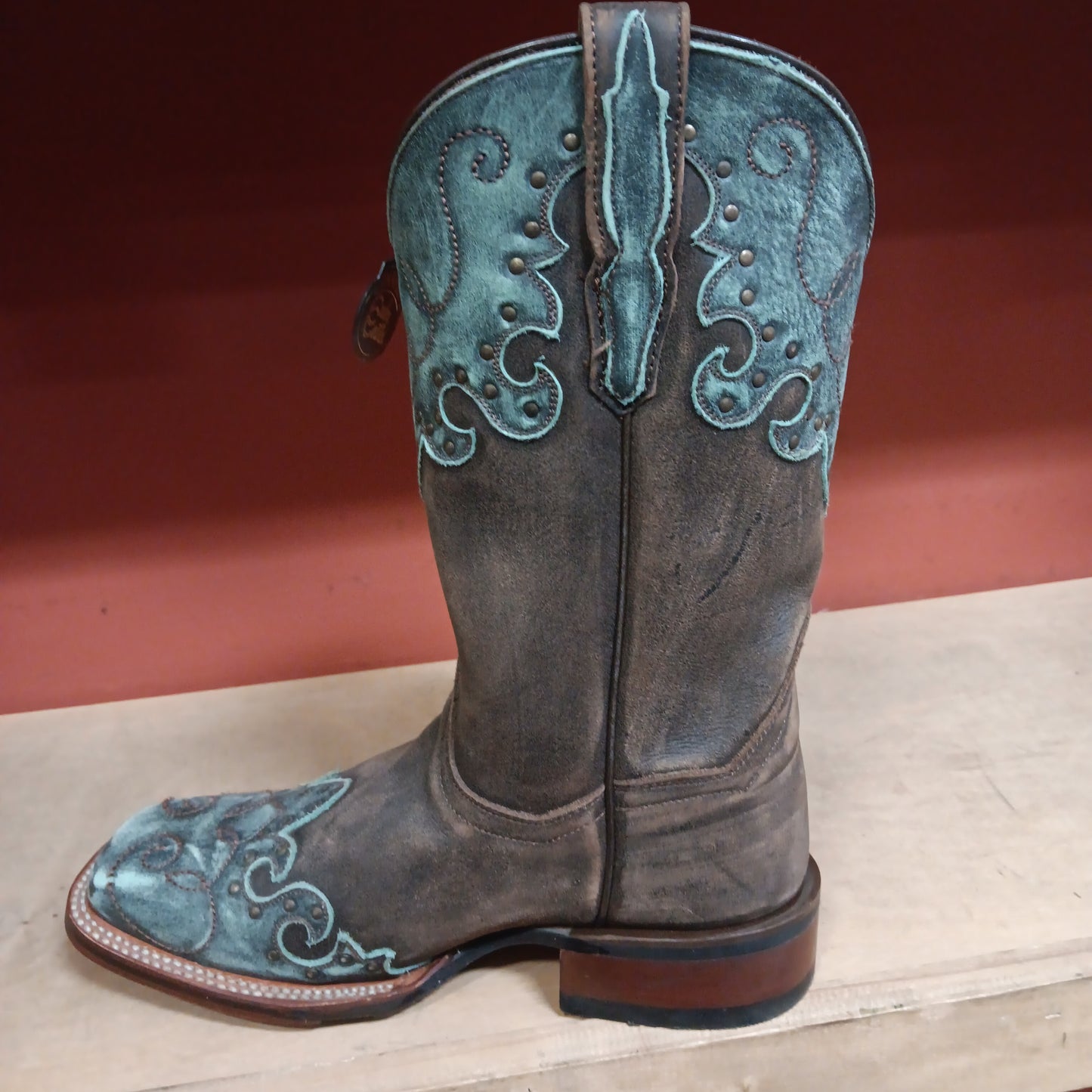 Ladies Dan Post k413