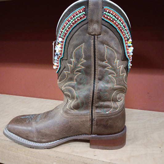 Women laredo