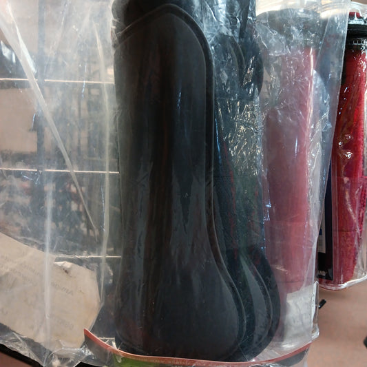 Amigo Tendon Boots front-Black