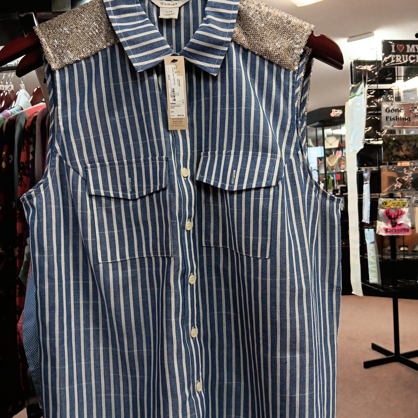 Womens ariat sleeveless shirt 10025298