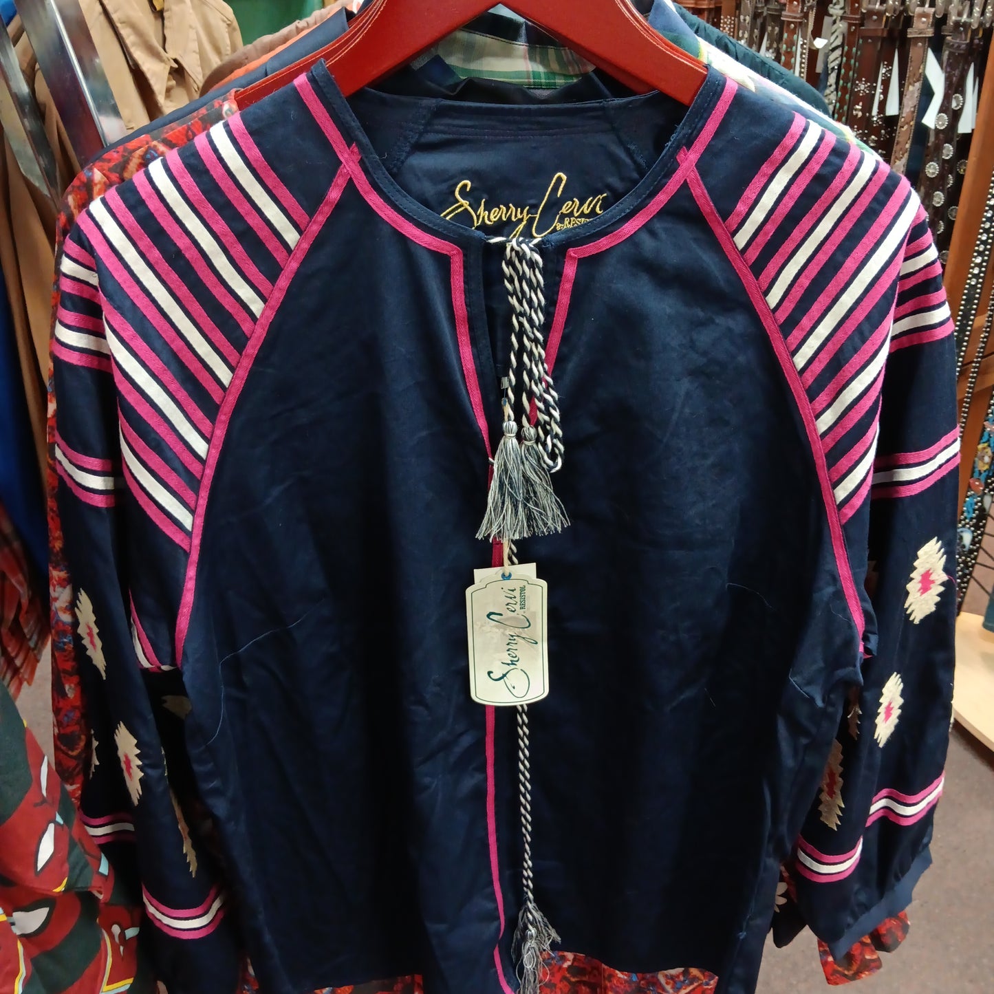 Women's long sleeve Sheri cervi