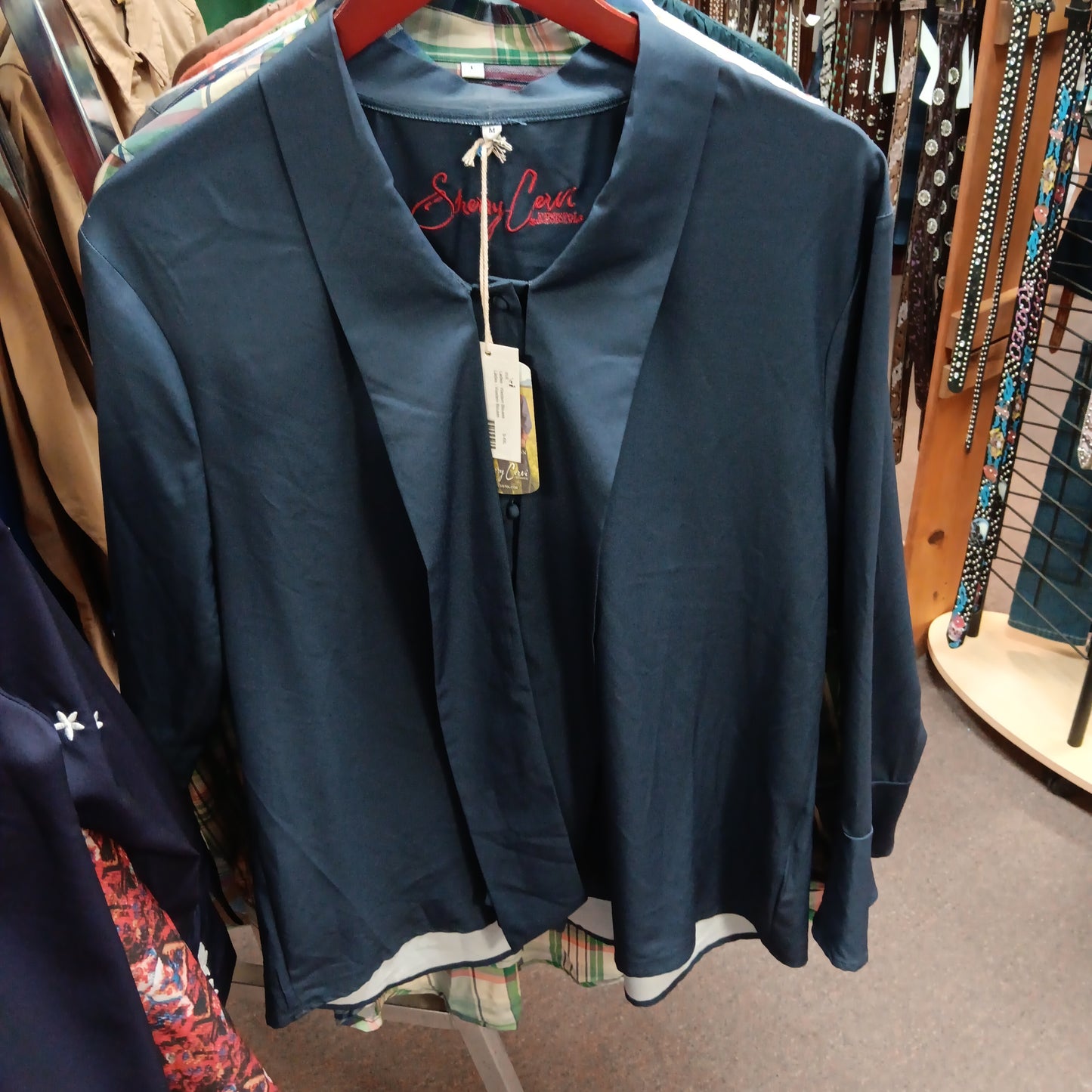 Women's long sleeve Sheri cervi