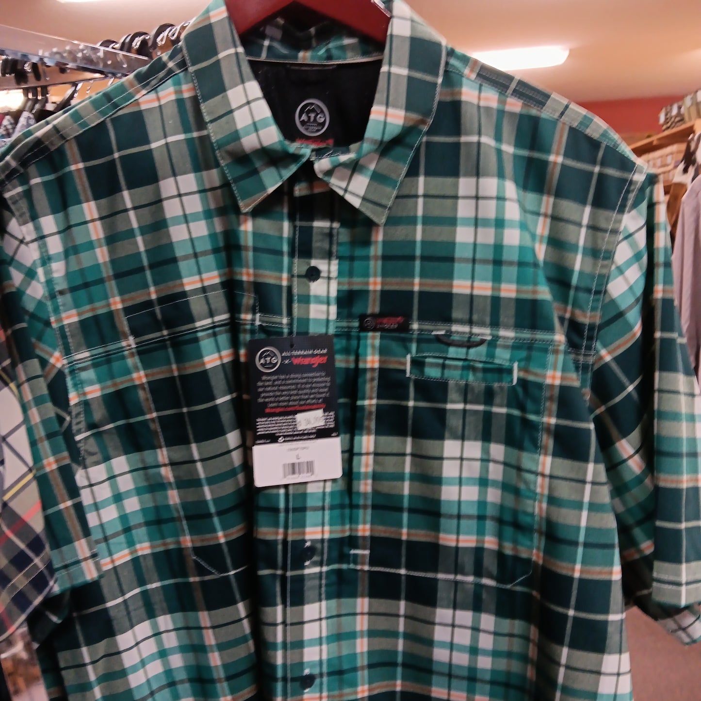 WRANGLER MENS ATG SHIRT-GRN