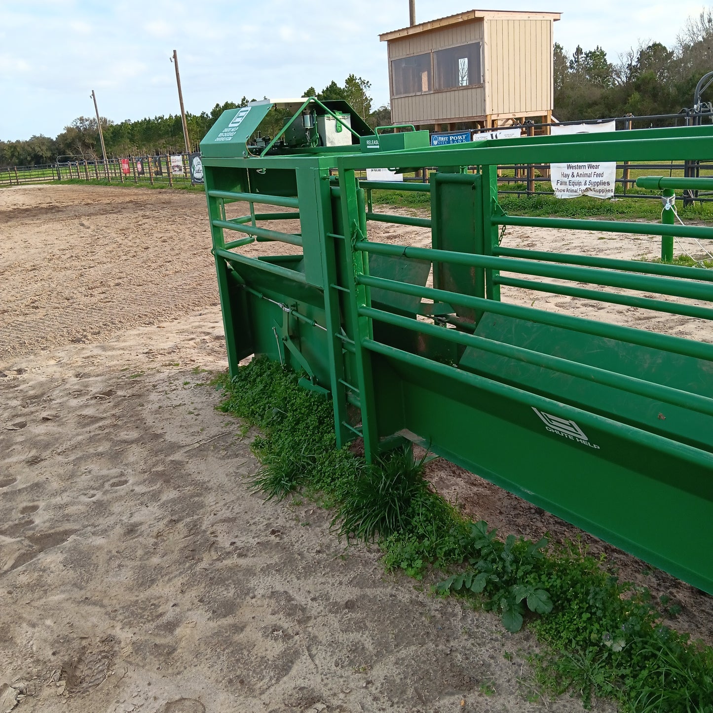 CHUTE HELP AUTO ROPING CHUTE-GREEN