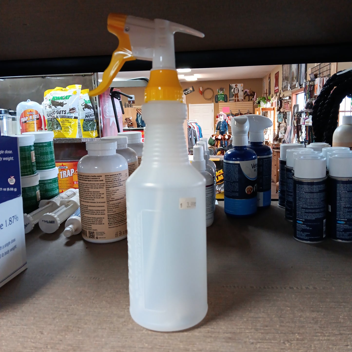 SPRAY BOTTLE-WHITE : 32OZ