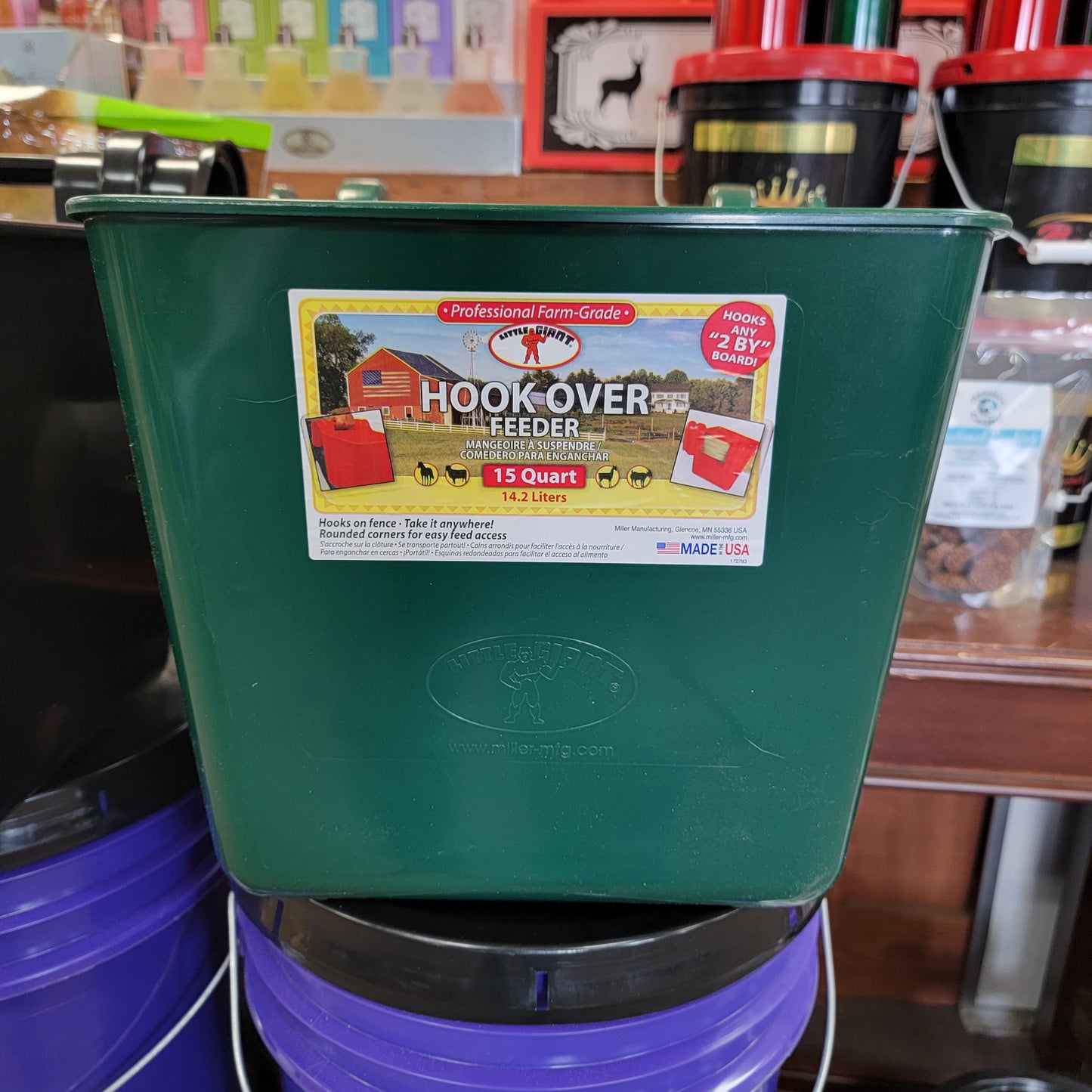 Hook Over Feeder-Hook over : 12 qt